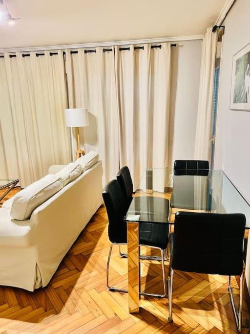 Apartamento En El Centro De Vigo 2 Habitaciones מראה חיצוני תמונה